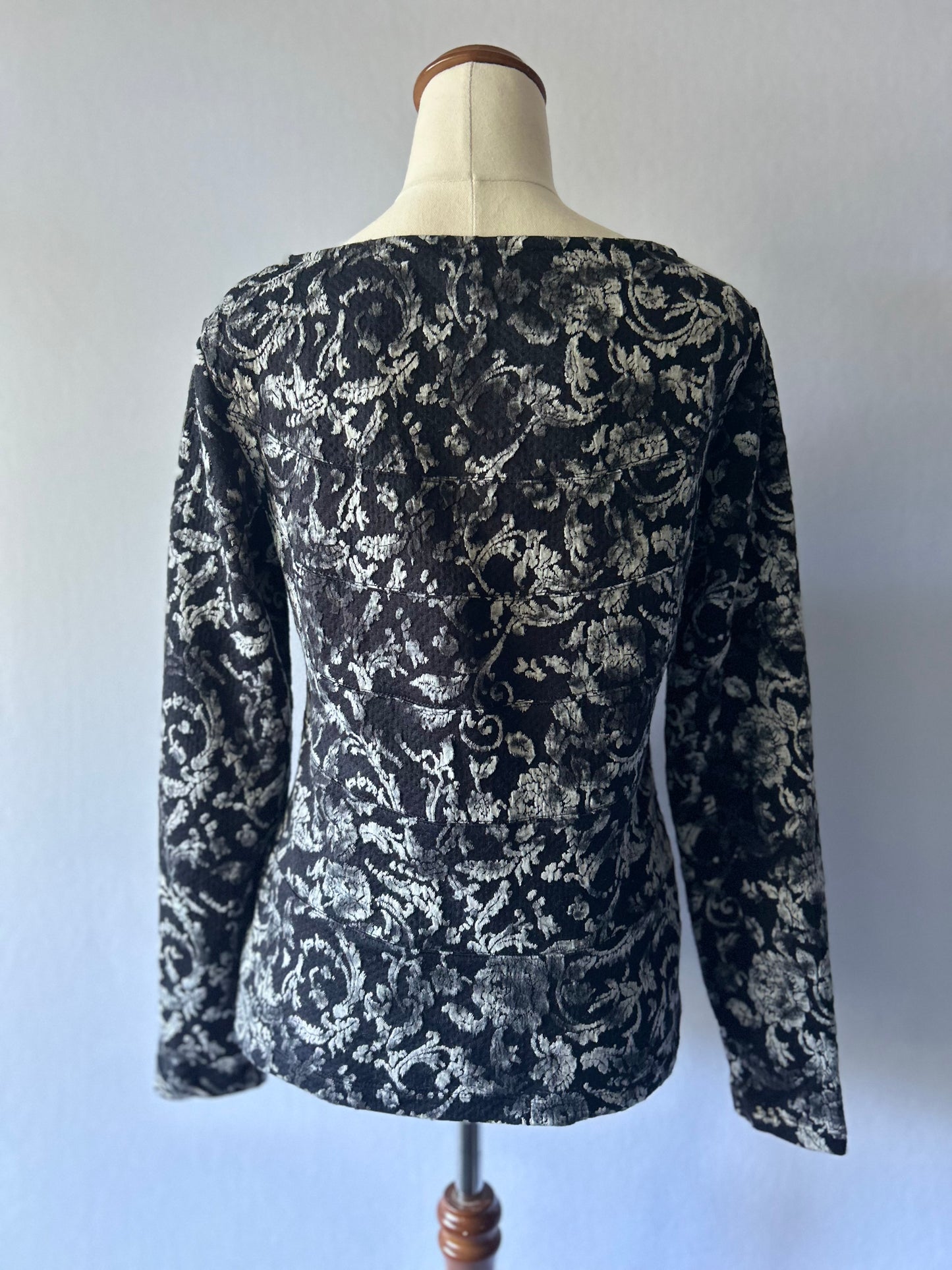 Jane Daniels Textured Baroque Damask Tiered Top - Size 10