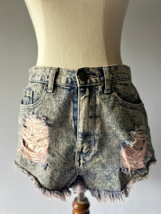 Denim Shorts /Size 27