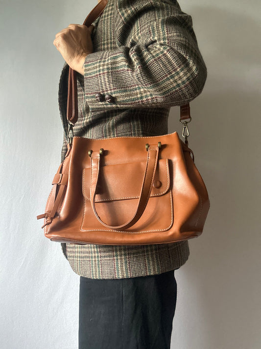 Brown Structured Handbag – PU Outer, Polyester Linen Lining
