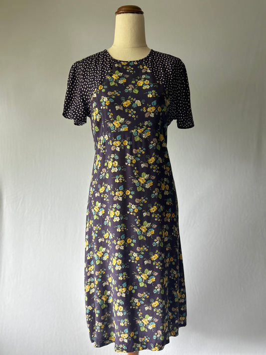 Navy Floral Dress – 100% Viscose, Size 8, Made in London