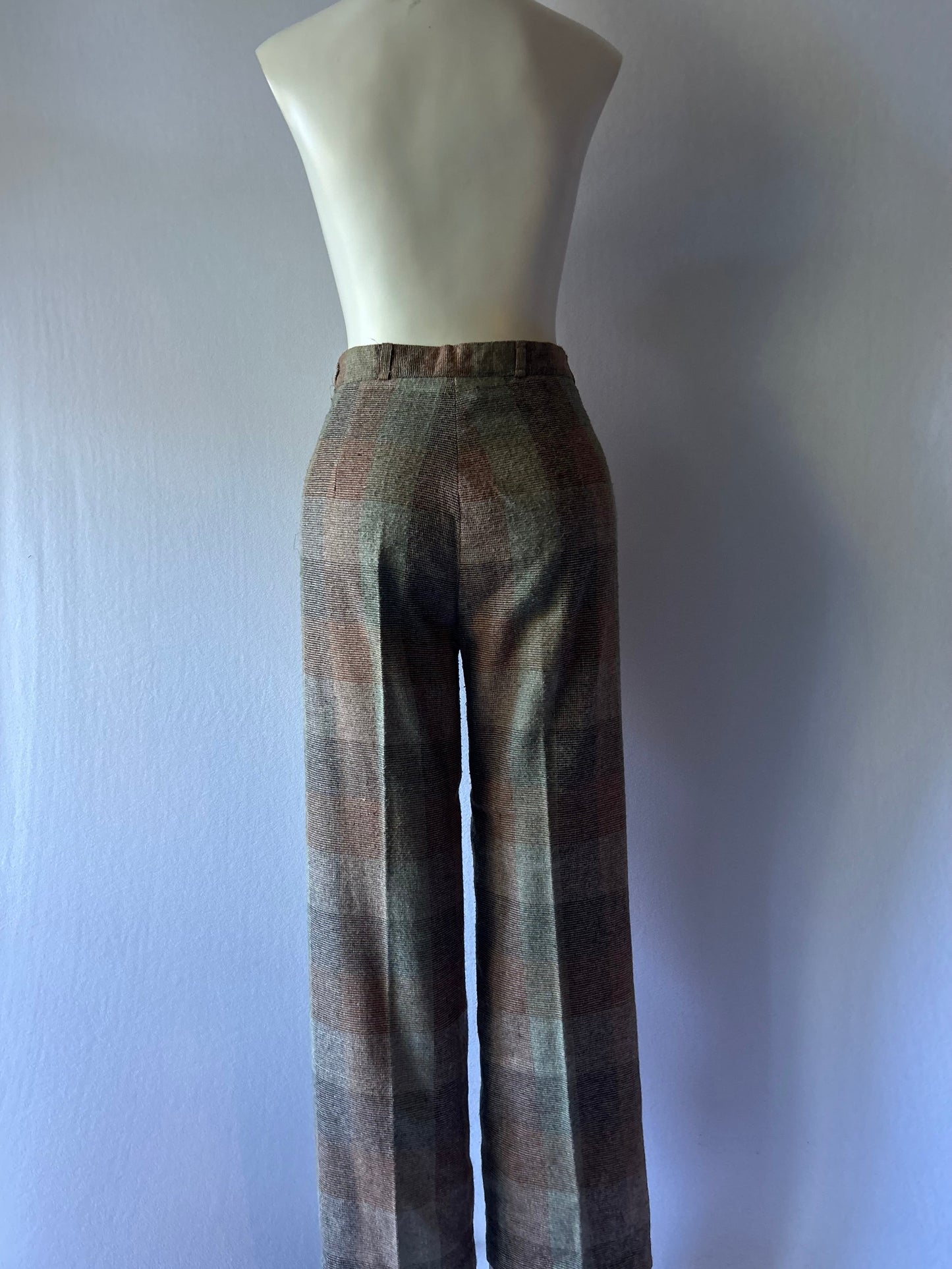 Katies Vintage High-Waisted Pleated Plaid Trousers - Size 8