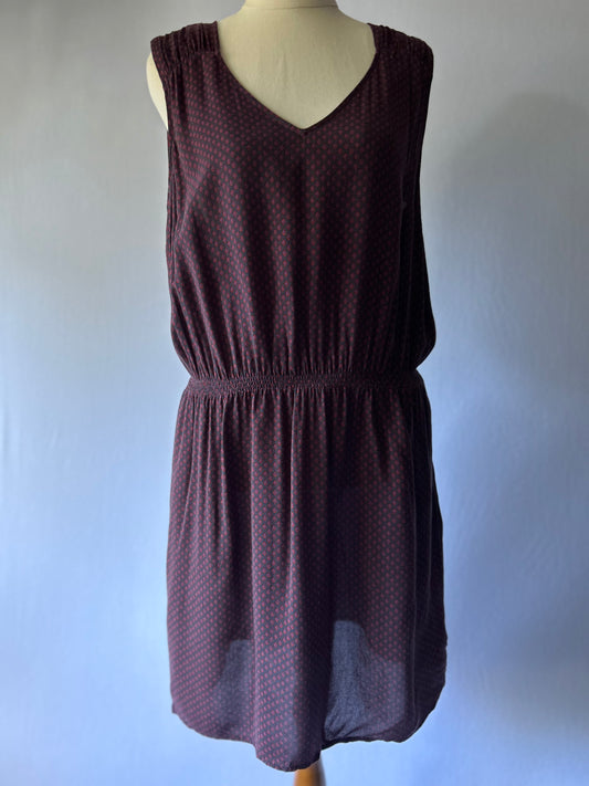 Sleeveless Viscose Dress – Burgundy Print – Size 40