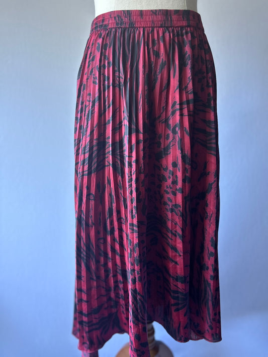 Storm Pleated Midi Skirt – Red & Black Animal Print – Size M