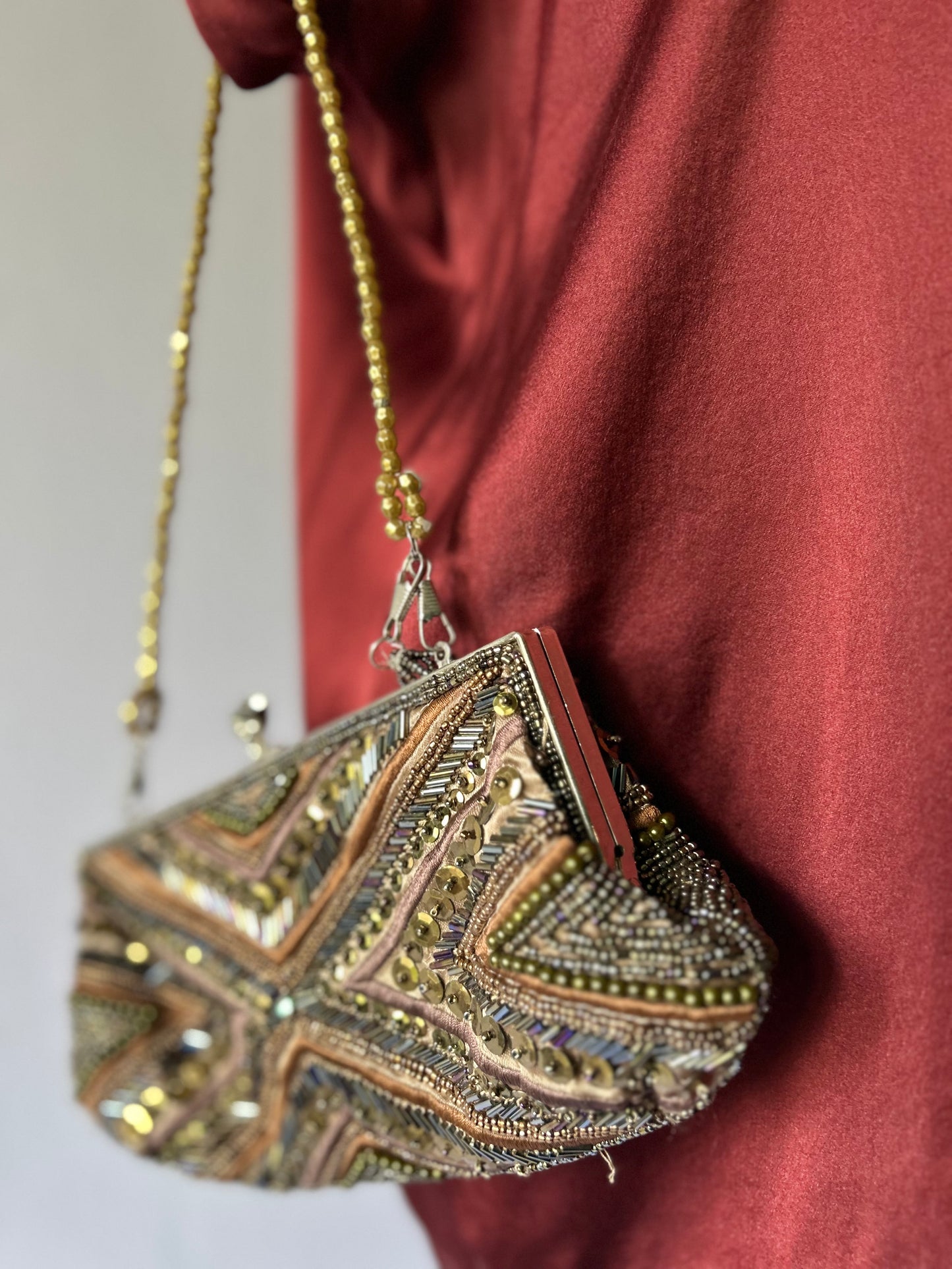 Vintage Art Deco Beaded Kiss-Lock Evening Clutch Bag