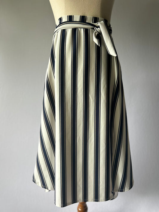 White and Navy Striped Skirt – Size L, Polyester