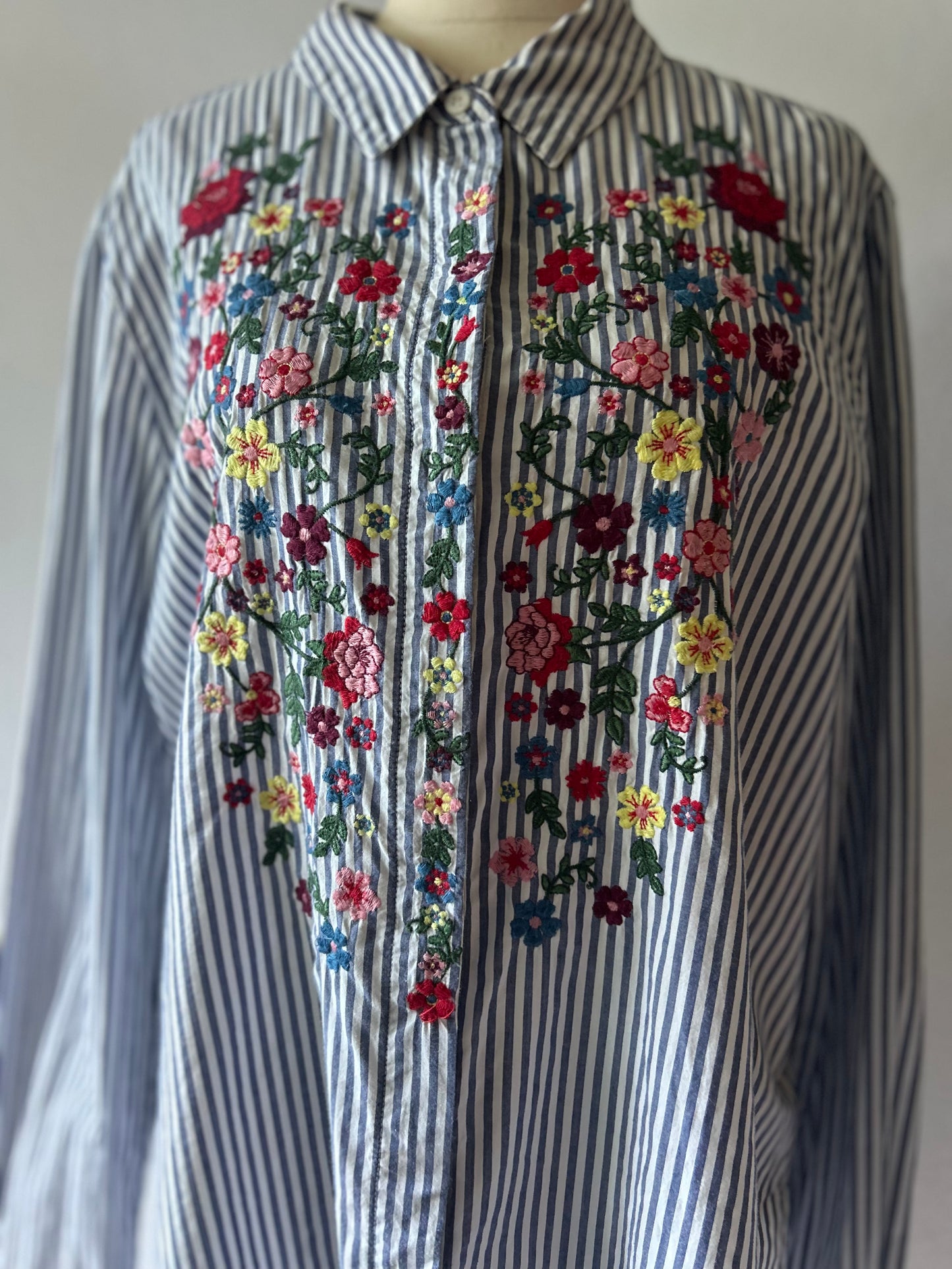 Just Jeans 100% Cotton Stripe Button-Down | Heart Floral Embroidery | Size 14