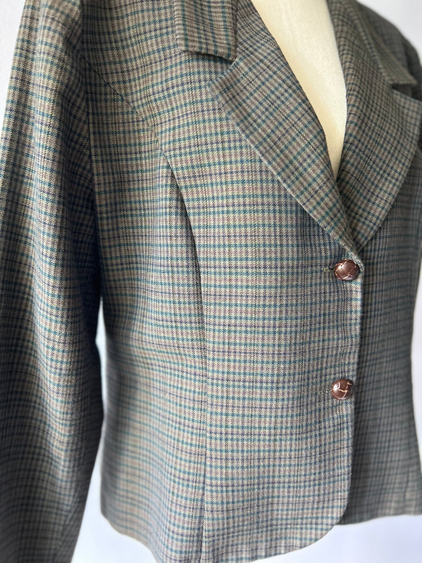 Vintage Checked Blazer with Shoulder Pads – Size M