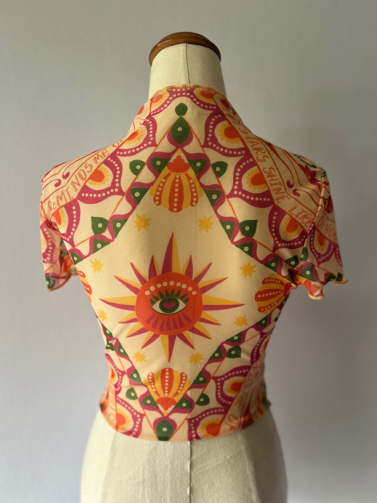 Sun Print Mesh Short Sleeve Top – Size XS