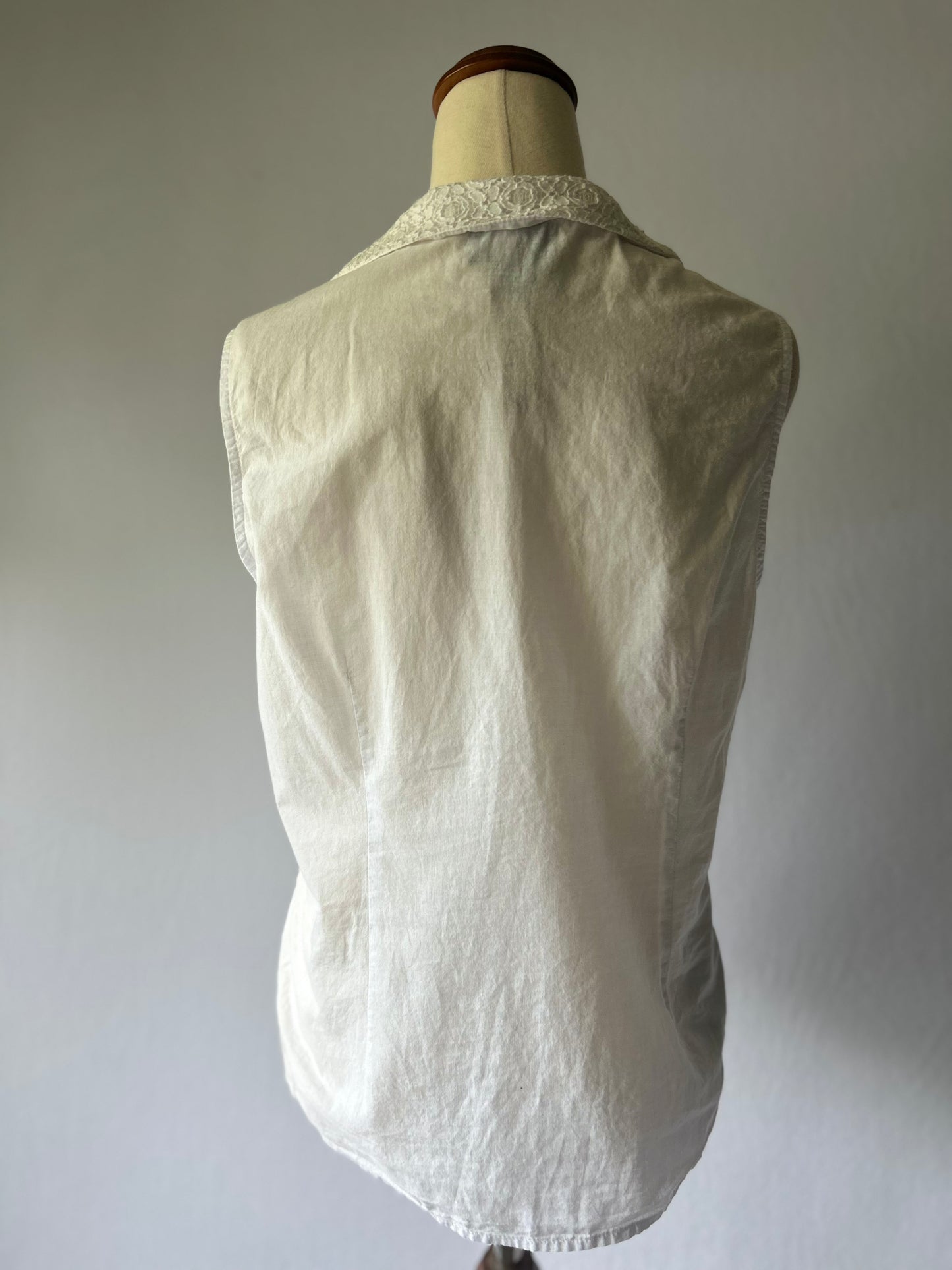 White Lace Sleeveless Blouse – Size 12