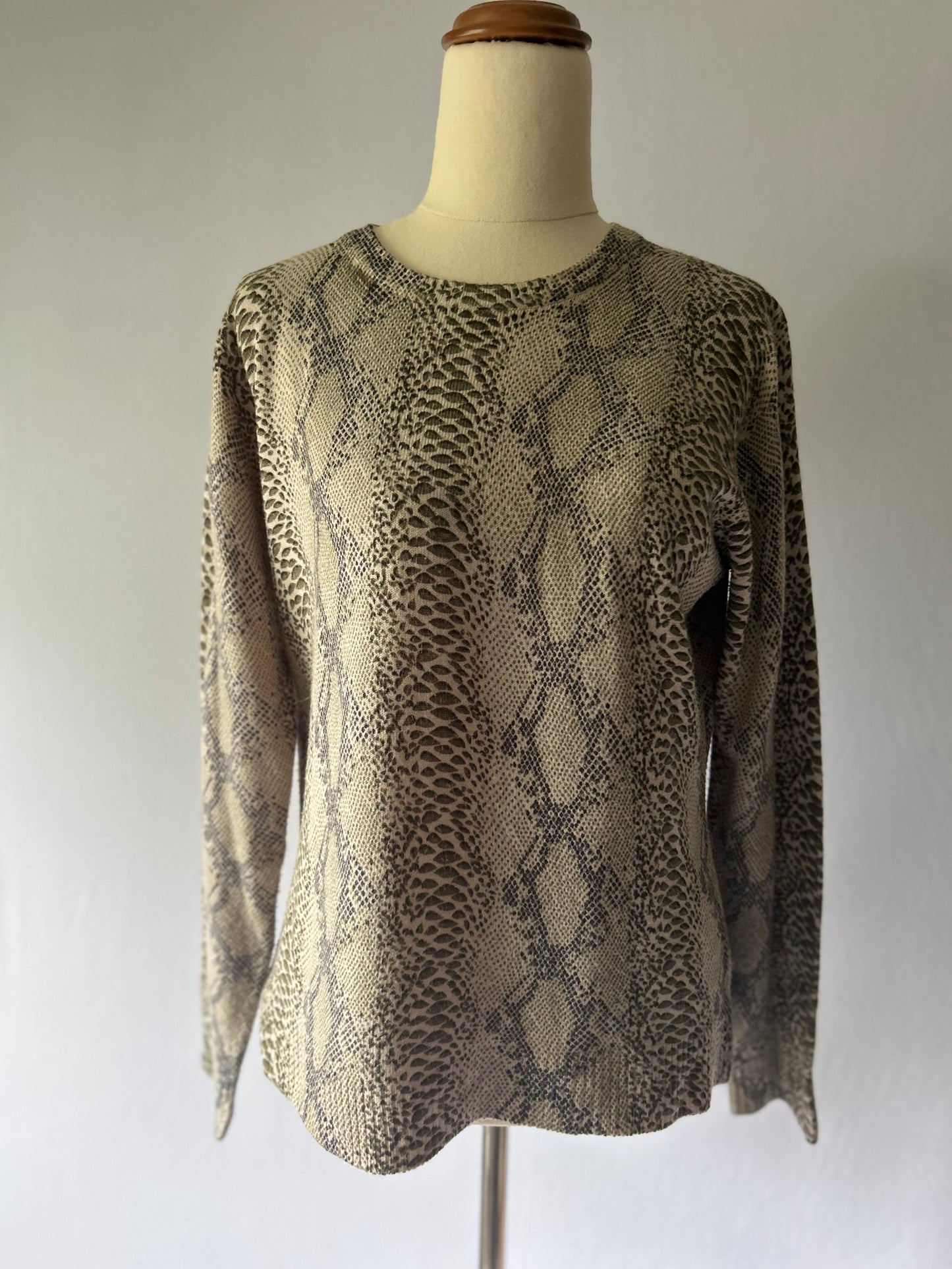 Python Print Sweater – Size M