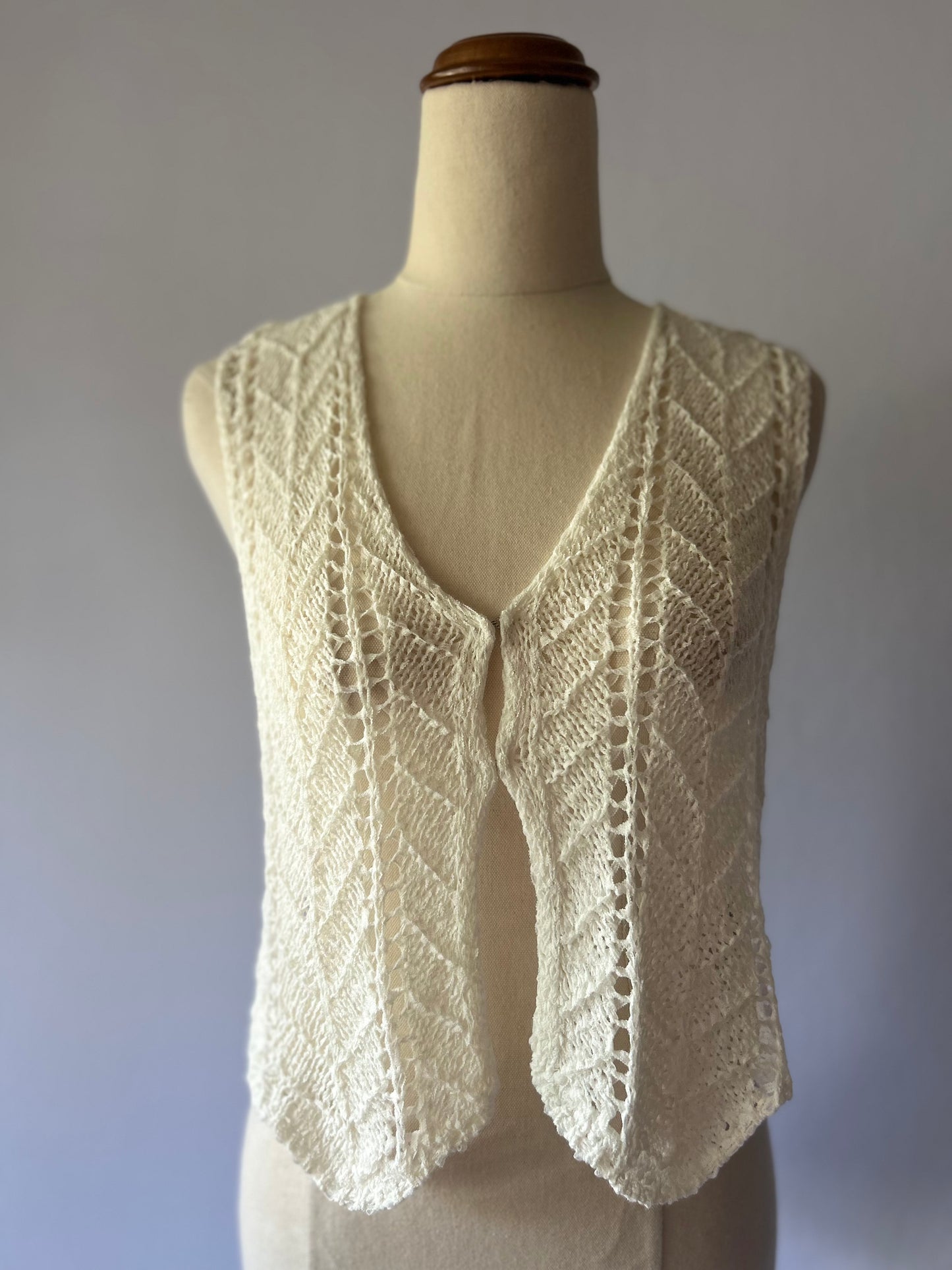 Vintage Style Open-Weave Knit Vest - Size Small