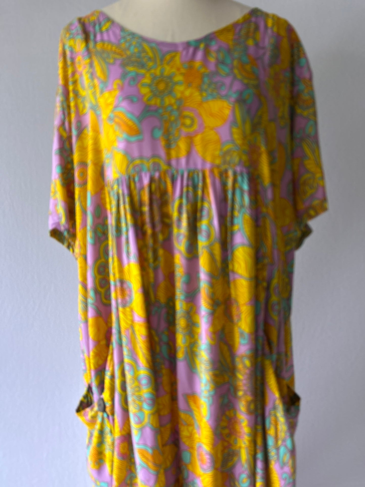 SISSY SO SO Vibrant Paisley Print Maxi Dress - Size 2XL