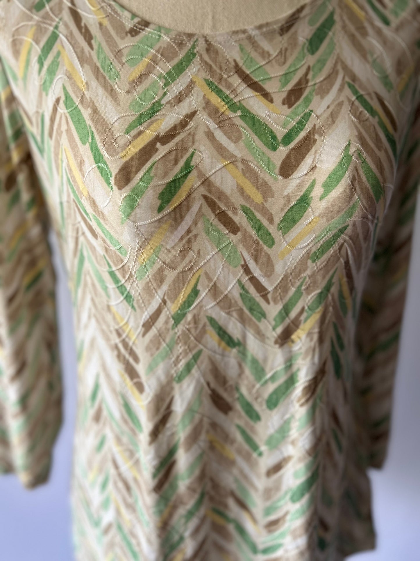 Earth-Toned Chevron Patterned Top – Size Small
