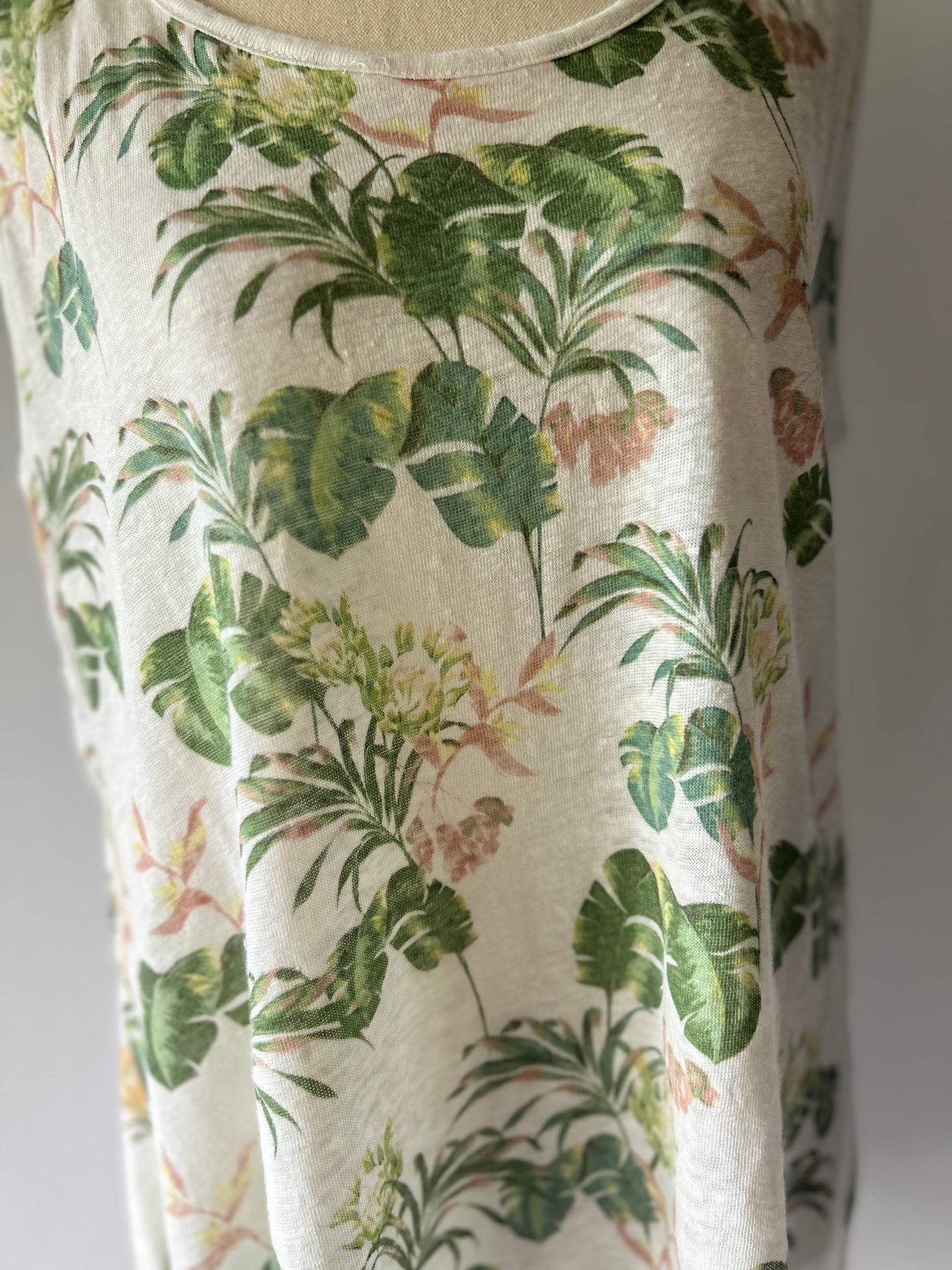 Tropical Print Linen Top Size L