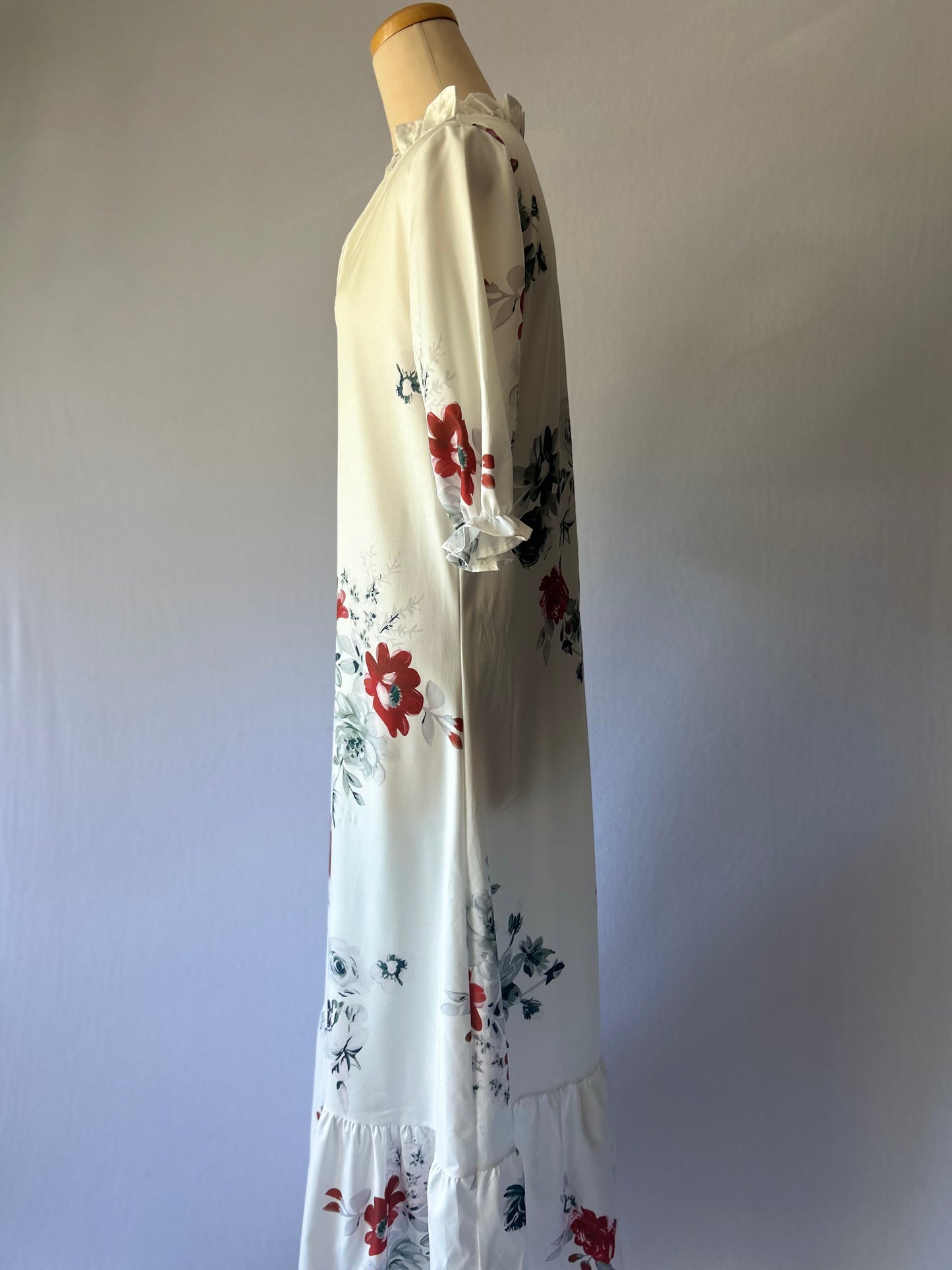 Romantic Floral Ruffle Maxi Dress (Size Small)