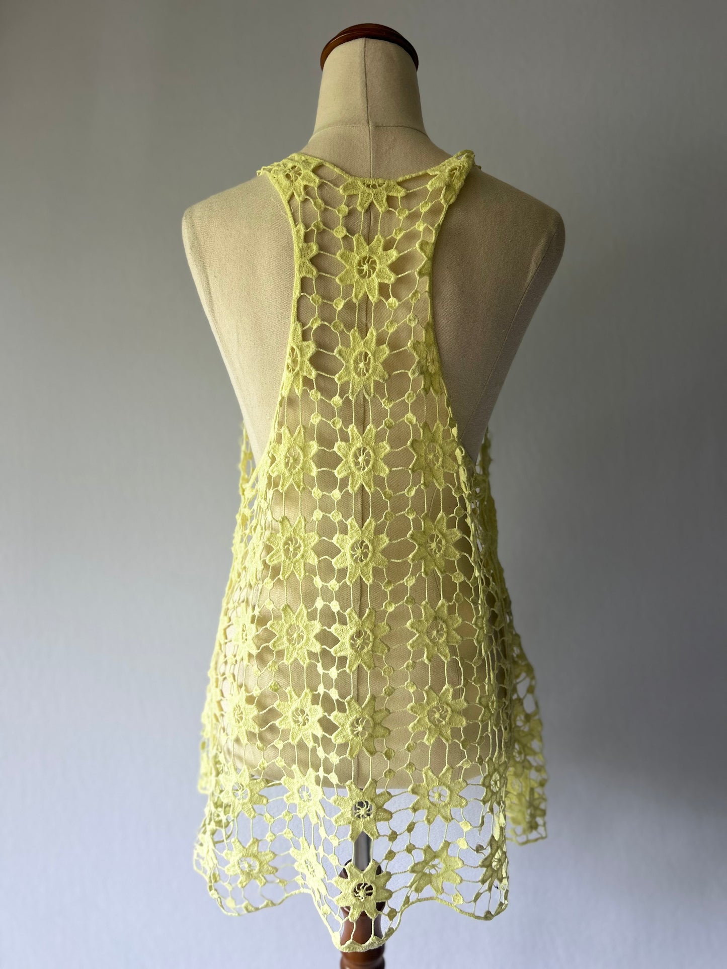 Crochet Floral Lace Tank Top - Boho Summer Layer - Size Large