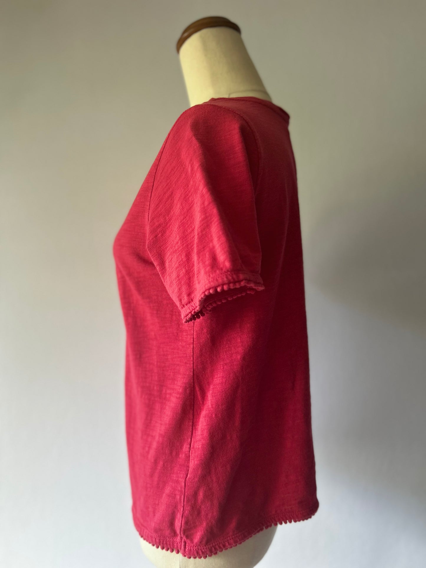 Max Cotton Red T-Shirt – XS – 100% Cotton