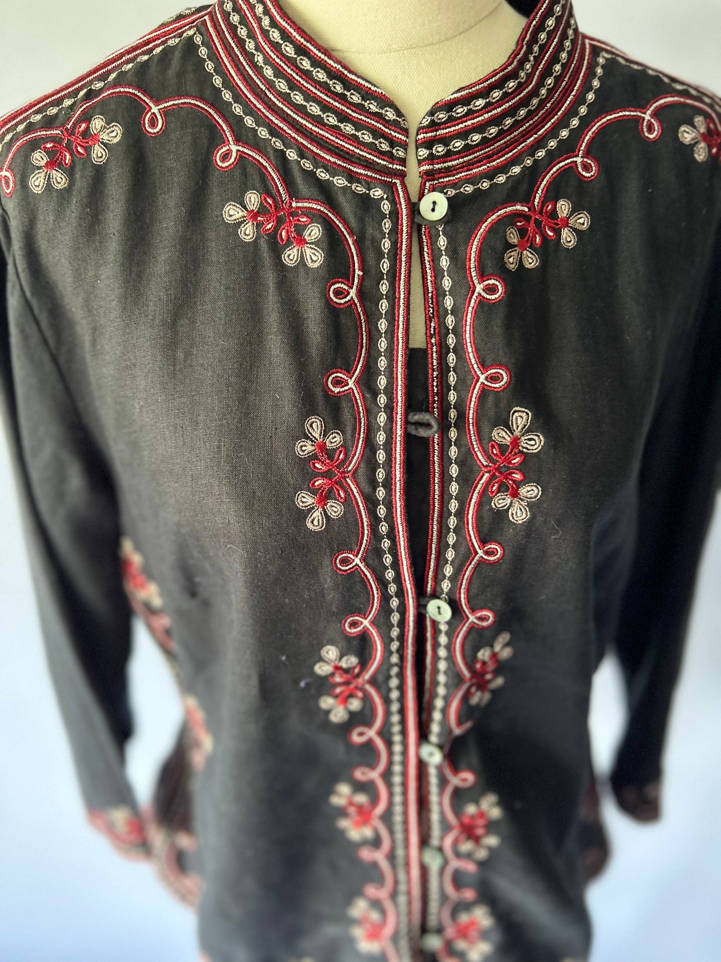 Vintage Black Cotton Embroidered Blouse – Size L