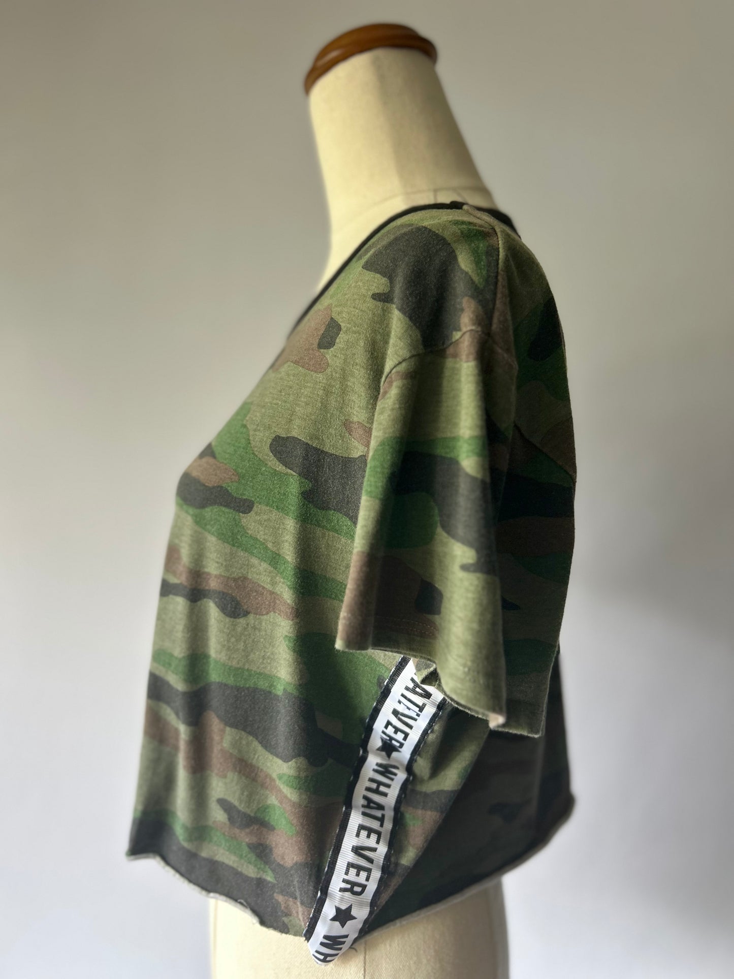 Cropped Camouflage Cotton Top – Size M