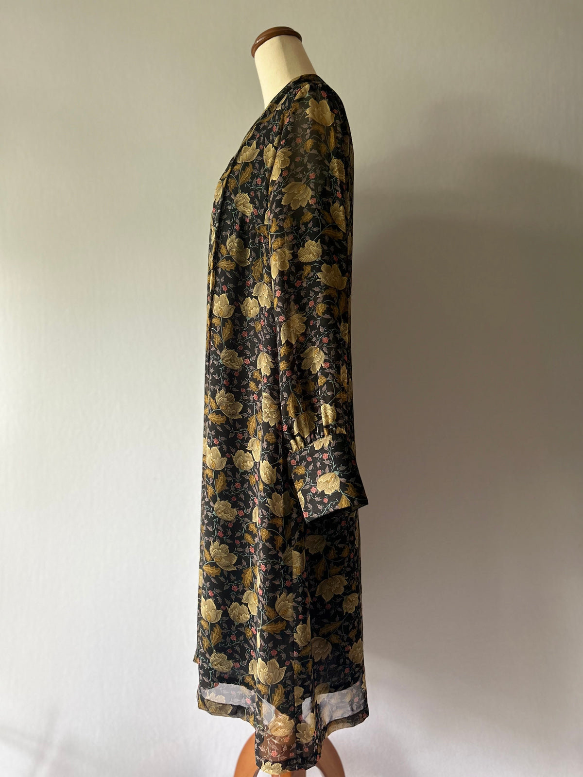 Vintage Jendi Dark Floral Tie-Neck Chiffon Midi Dress - Size 12