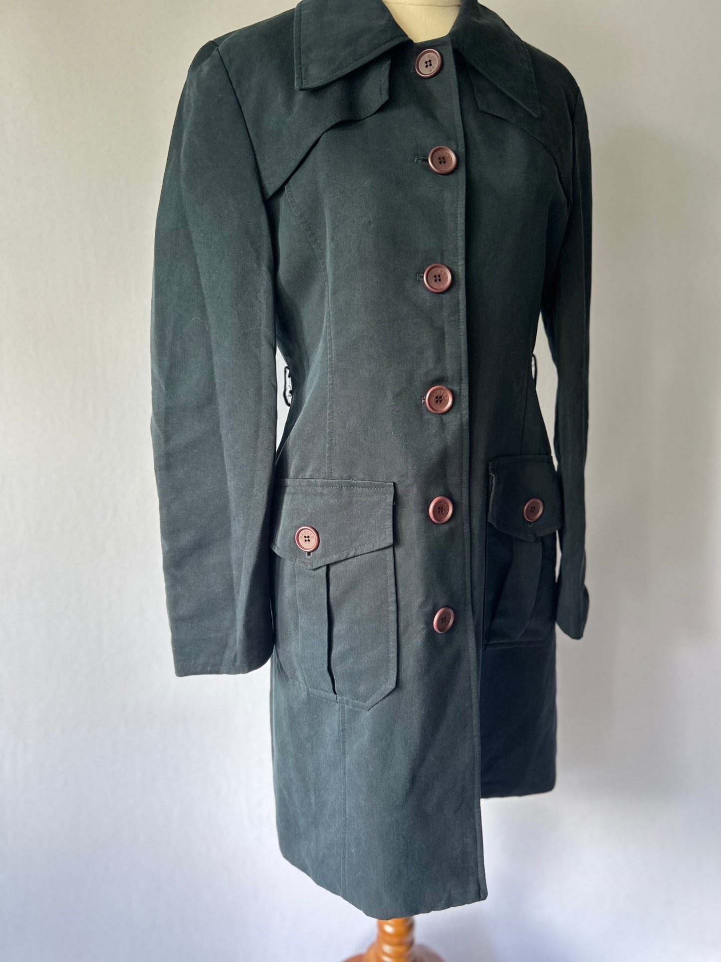 Classic Navy Tailored Blazer – Size M