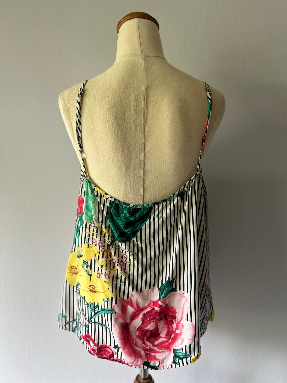 Floral Stripe Cold-Shoulder Ruffle Top – Size L