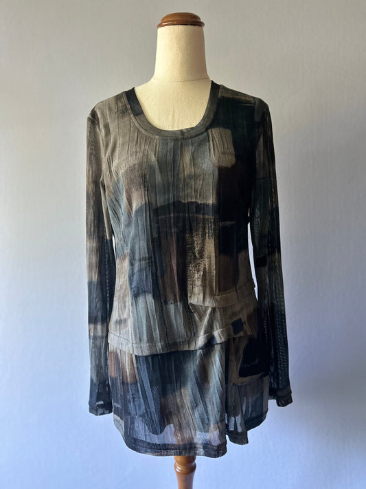 SAS Mesh Longline Top – Size 10 (Made in NZ)