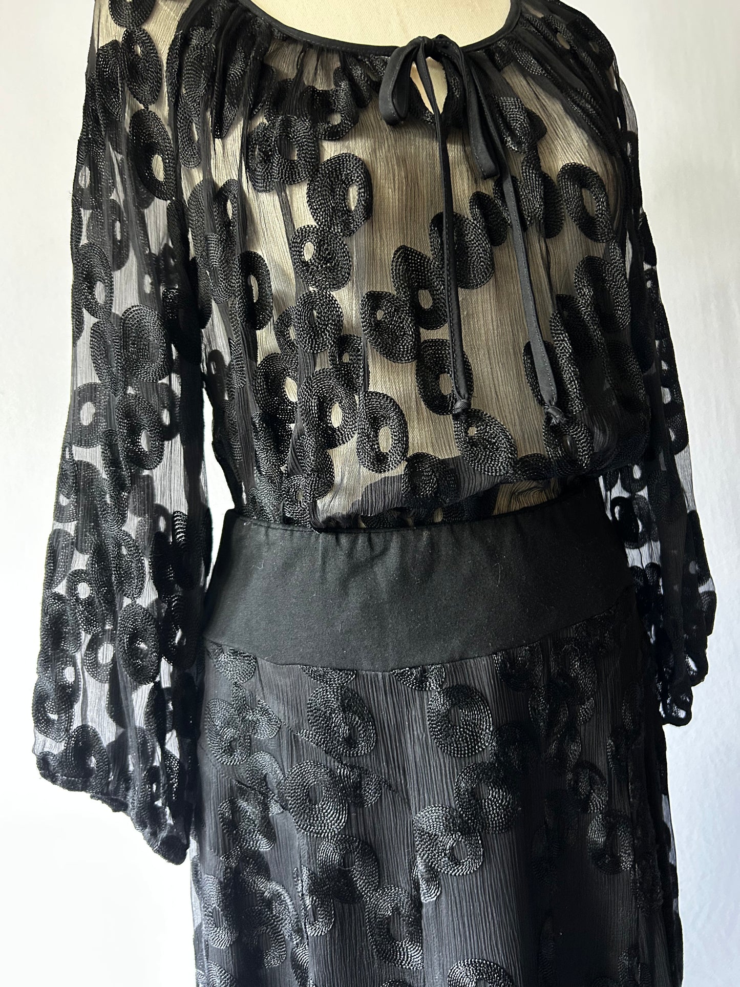 Toat Black Sheer Embroidered Set – Size 10