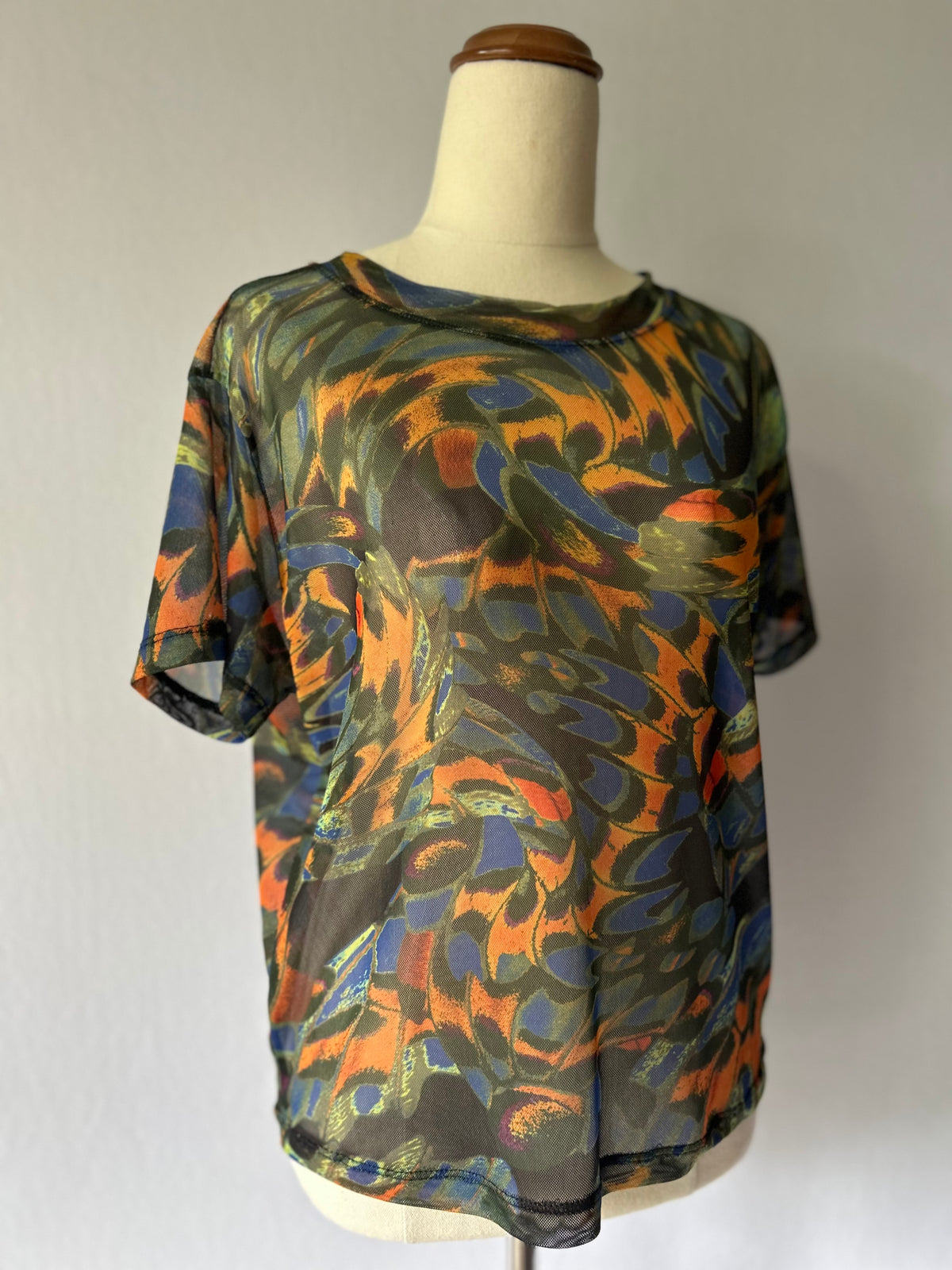 Abstract Print Mesh Short Sleeve Top – Size L