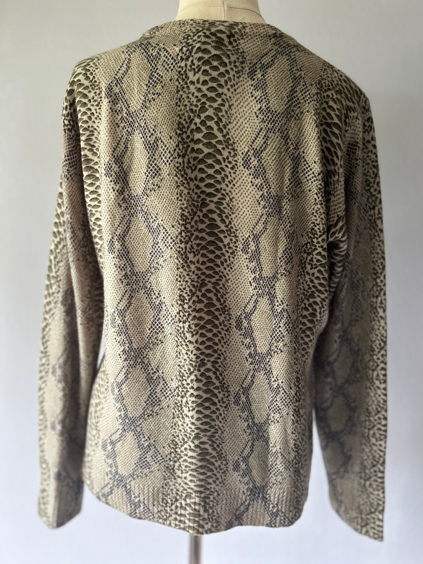 Python Print Sweater – Size M