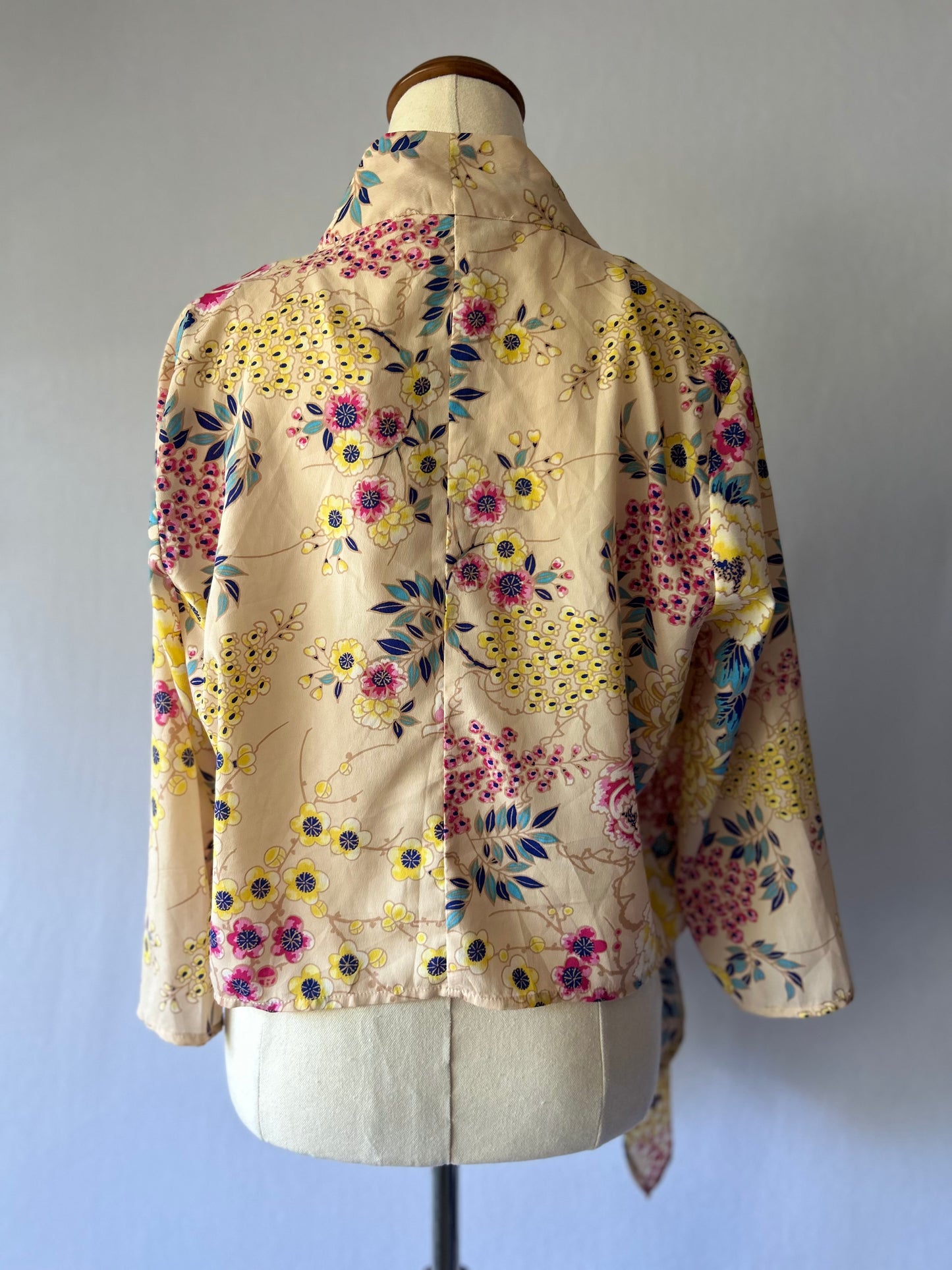 Floral pink shirt – Size S