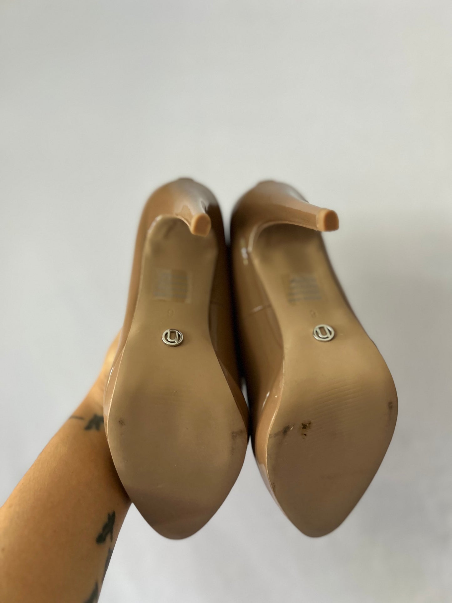 Novo Almond Patent High Heels – Size 6