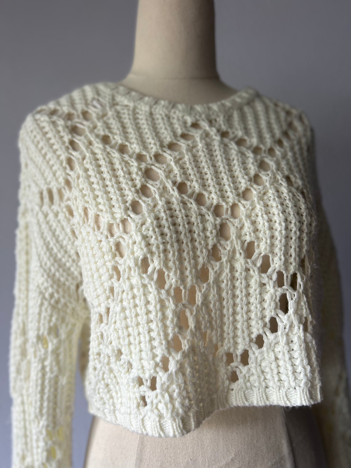 Vanilla Crochet Cropped Top – Size Small