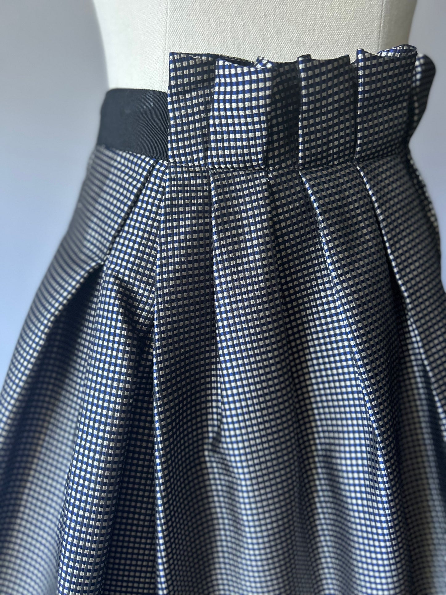 Veronika Maine Pleated Skirt | Size 14 | Black & White Check | 100% Polyester