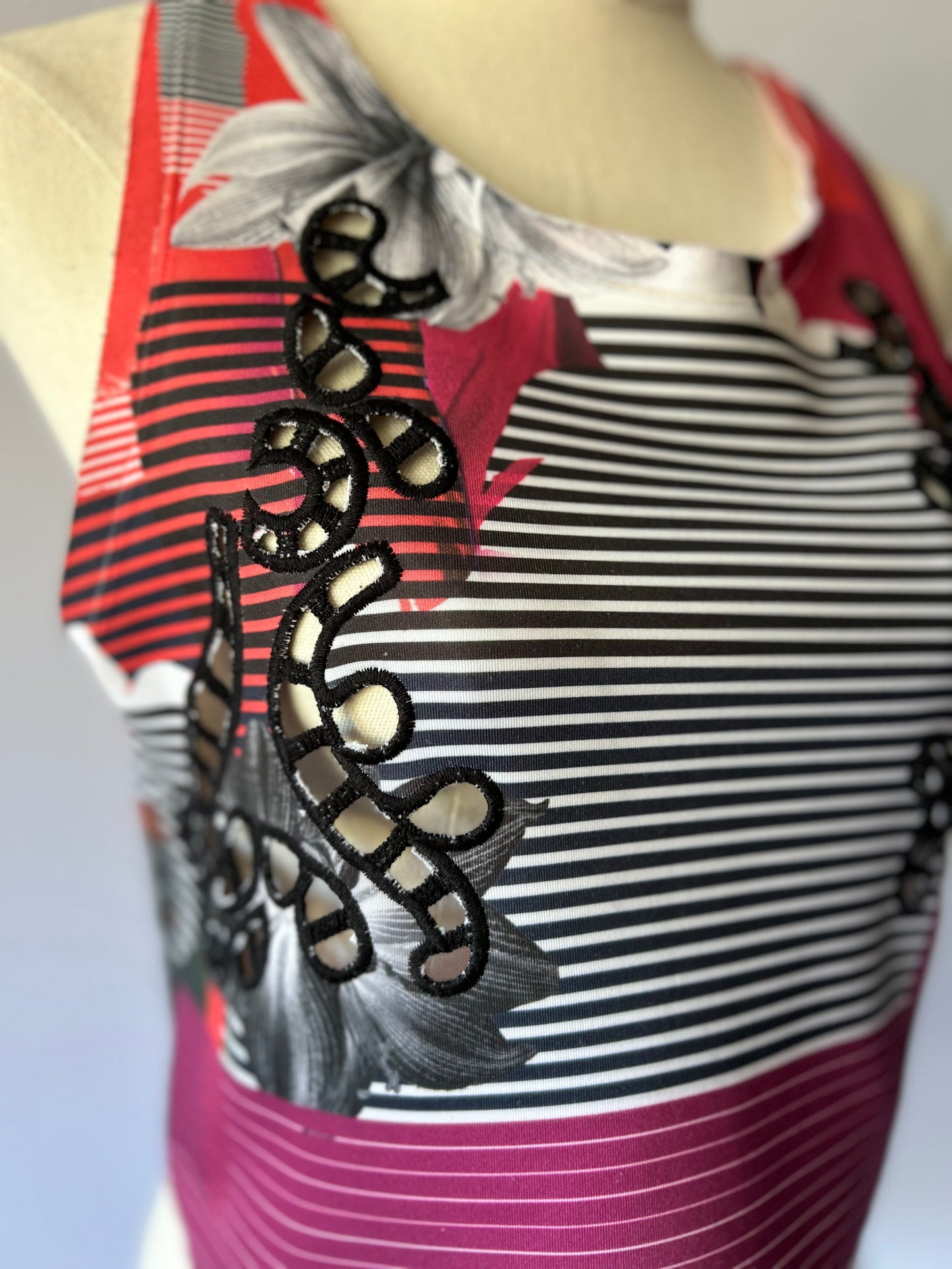 Vibrant Floral & Stripe Cropped Tank Top (Size Small)