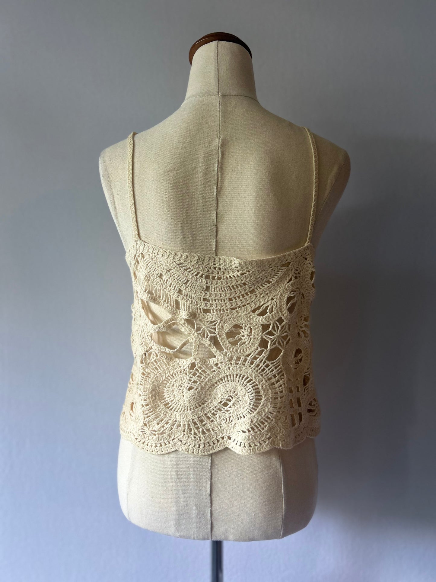 Ara Ecru Crochet Mandala Camisole Top - Size M