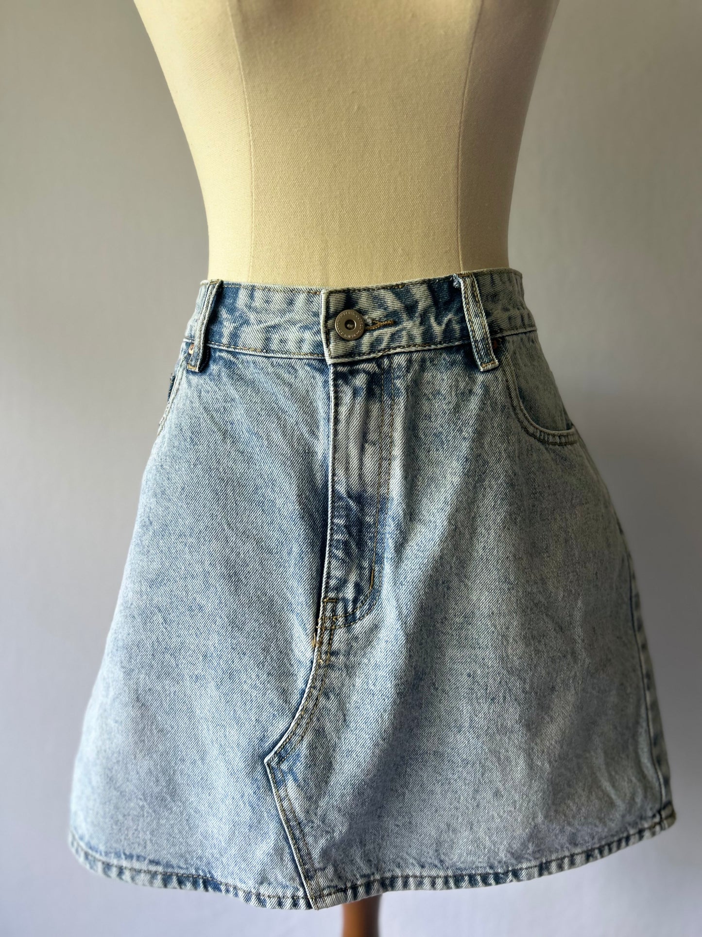 Cotton On High-Rise Denim Mini Skirt - Acid Wash - Size 12