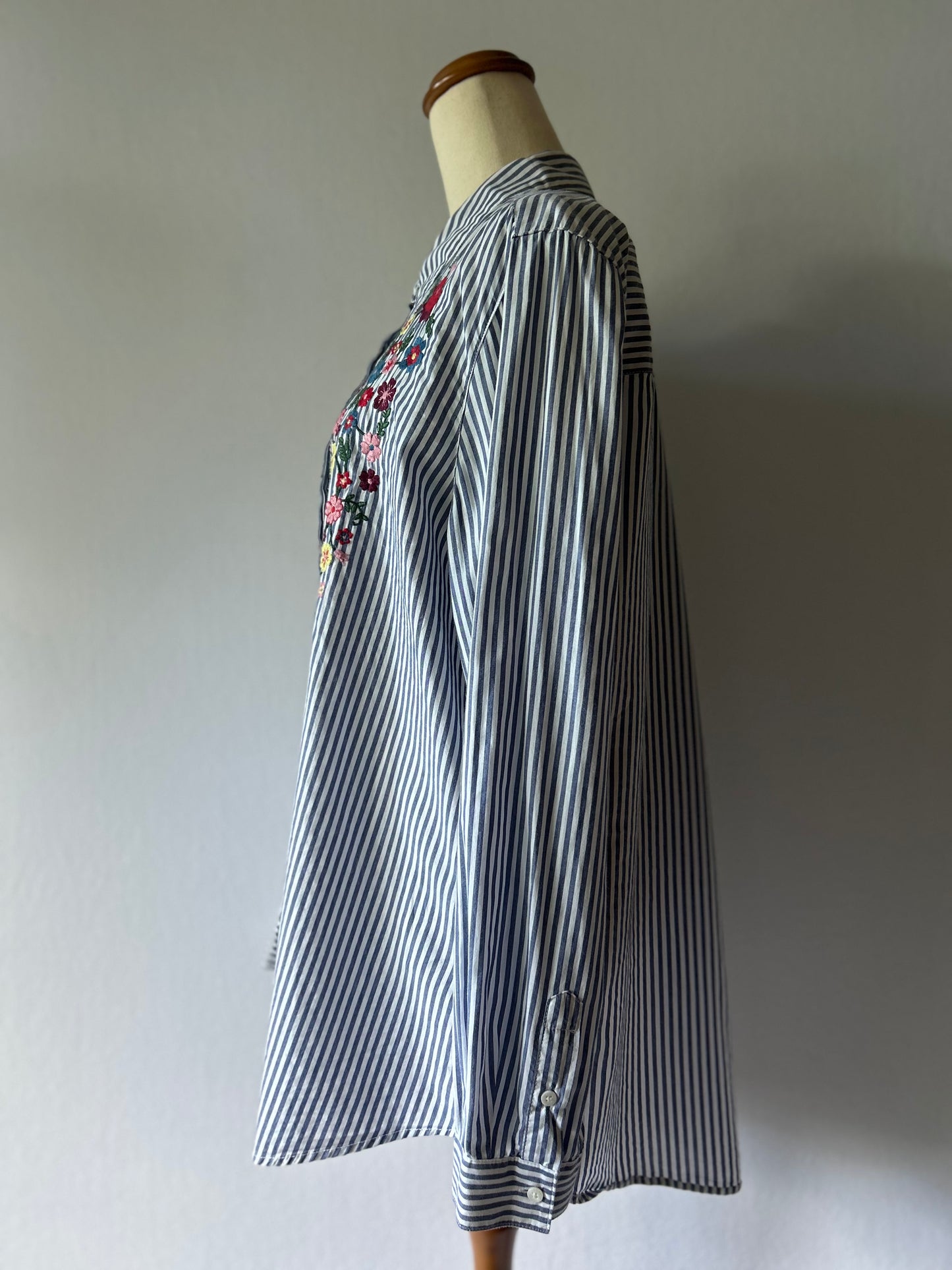 Just Jeans 100% Cotton Stripe Button-Down | Heart Floral Embroidery | Size 14