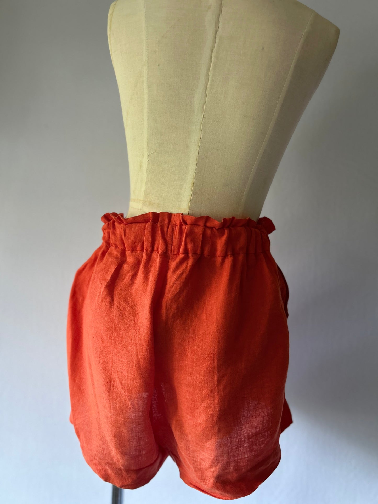 Caitlin Crisp Linen Shorts – Red Orange, Size 10, Made in New Zealand