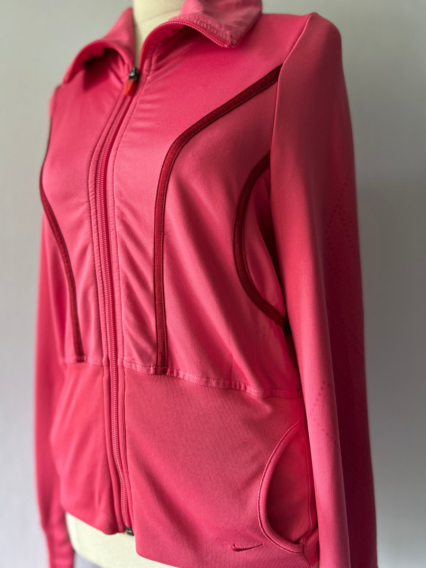 Nike Women's Fit Dry Athletic Jacket | Coral Pink | Size Small