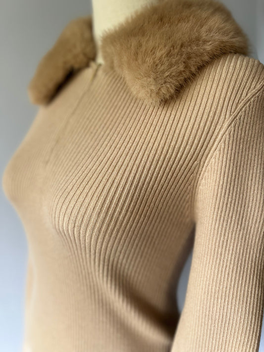 Camel Ribbed Knit Jumper with Faux-Fur Collar - Size S
