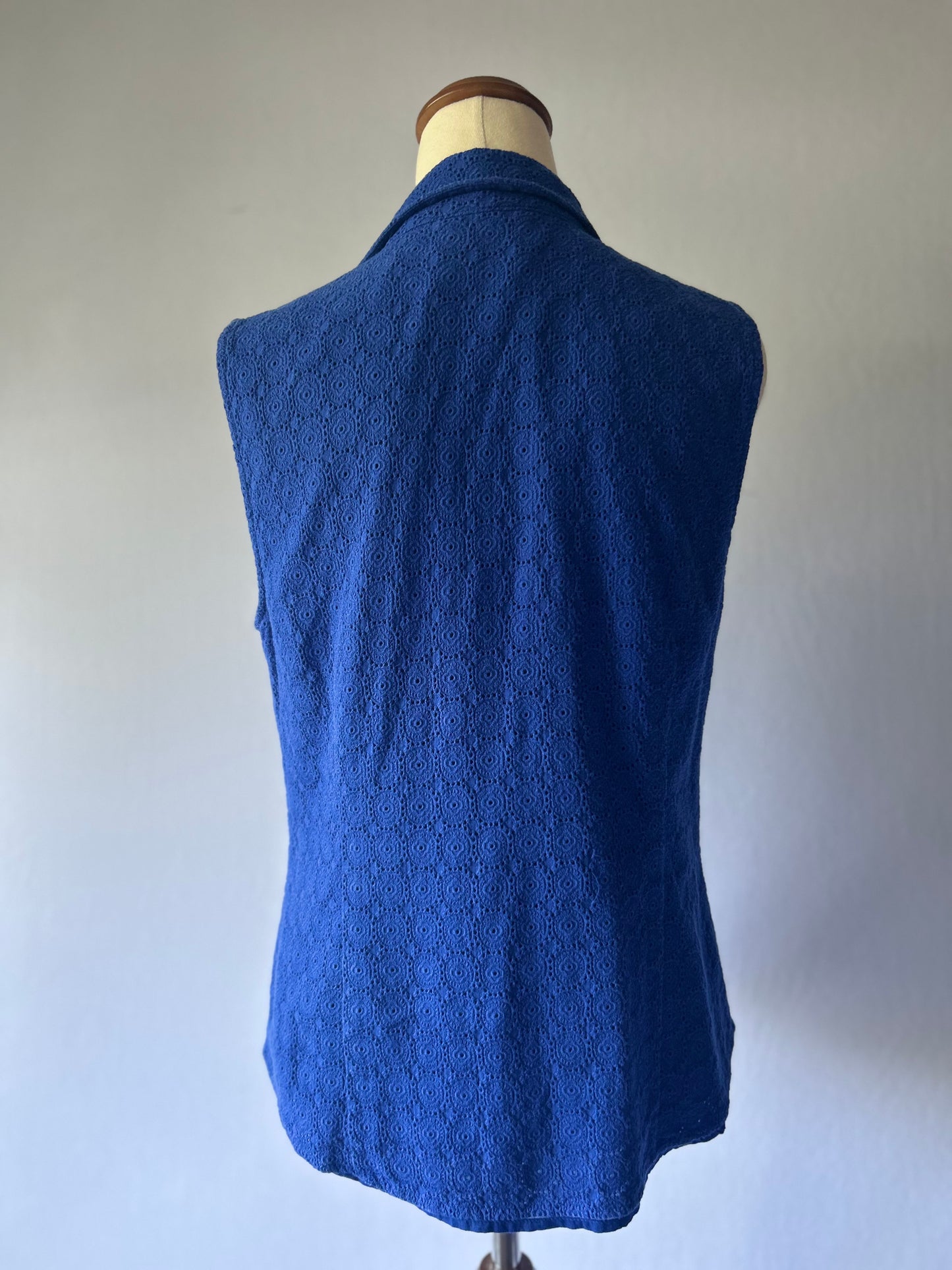 Blue Cotton Sleeveless Shirt – Size 12