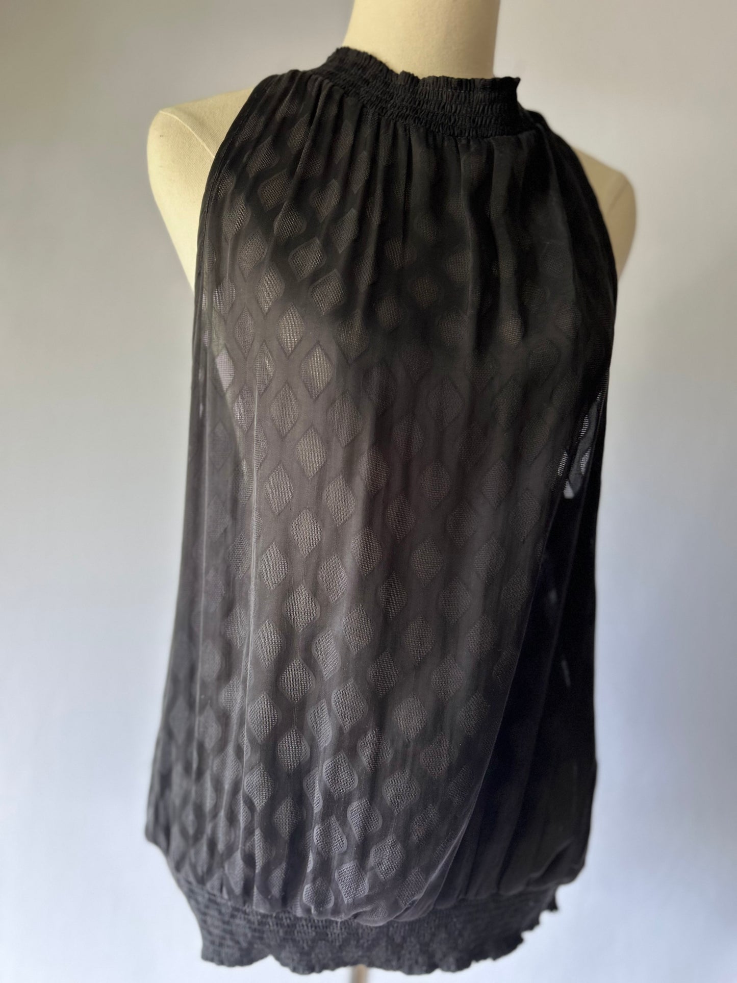 Storm Sleeveless Top – Size 10, Viscose