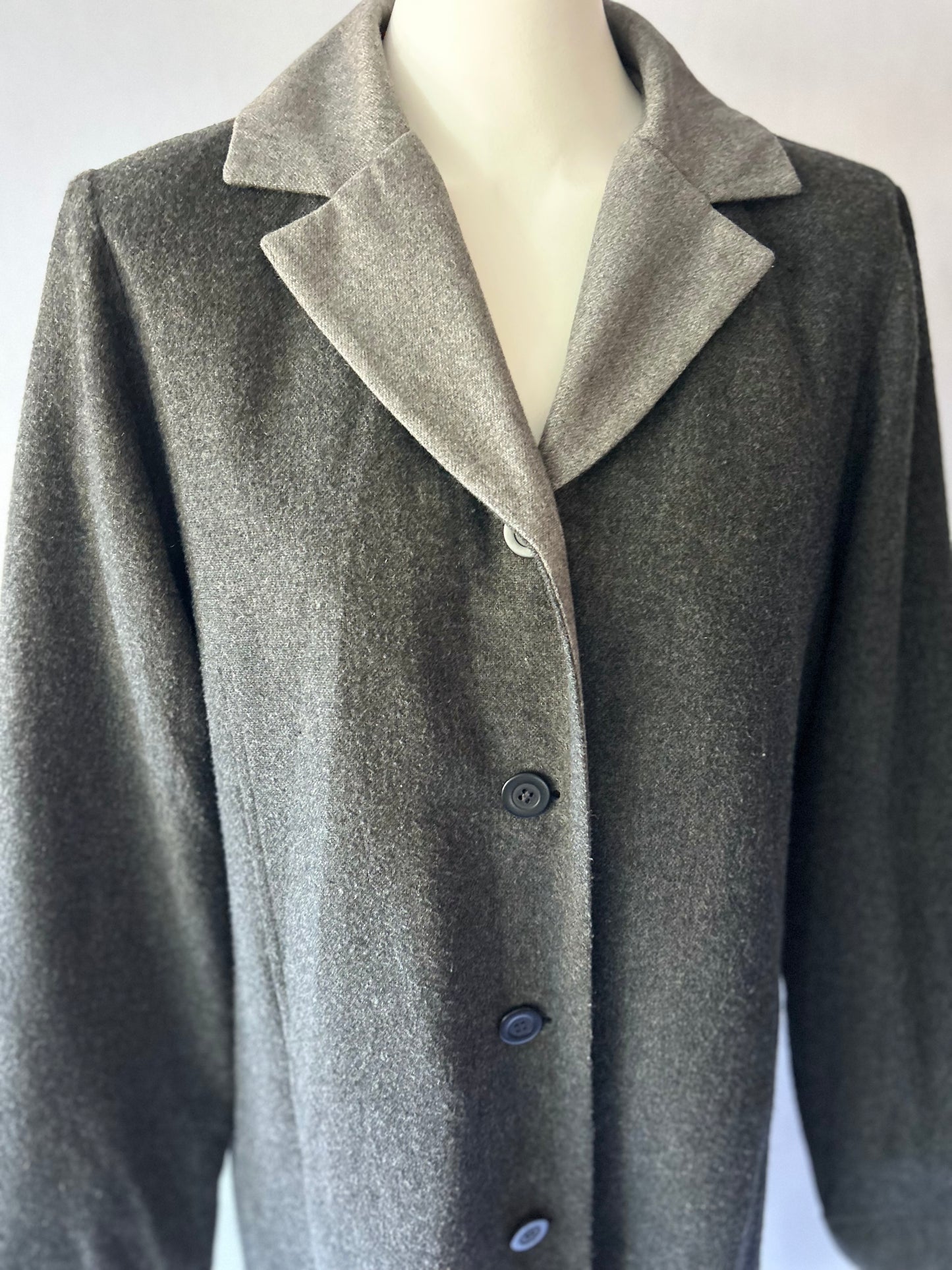 Grey Wool Blend Tailored Overcoat | Two-Tone Collar | Size 16 | Winter Outerwear