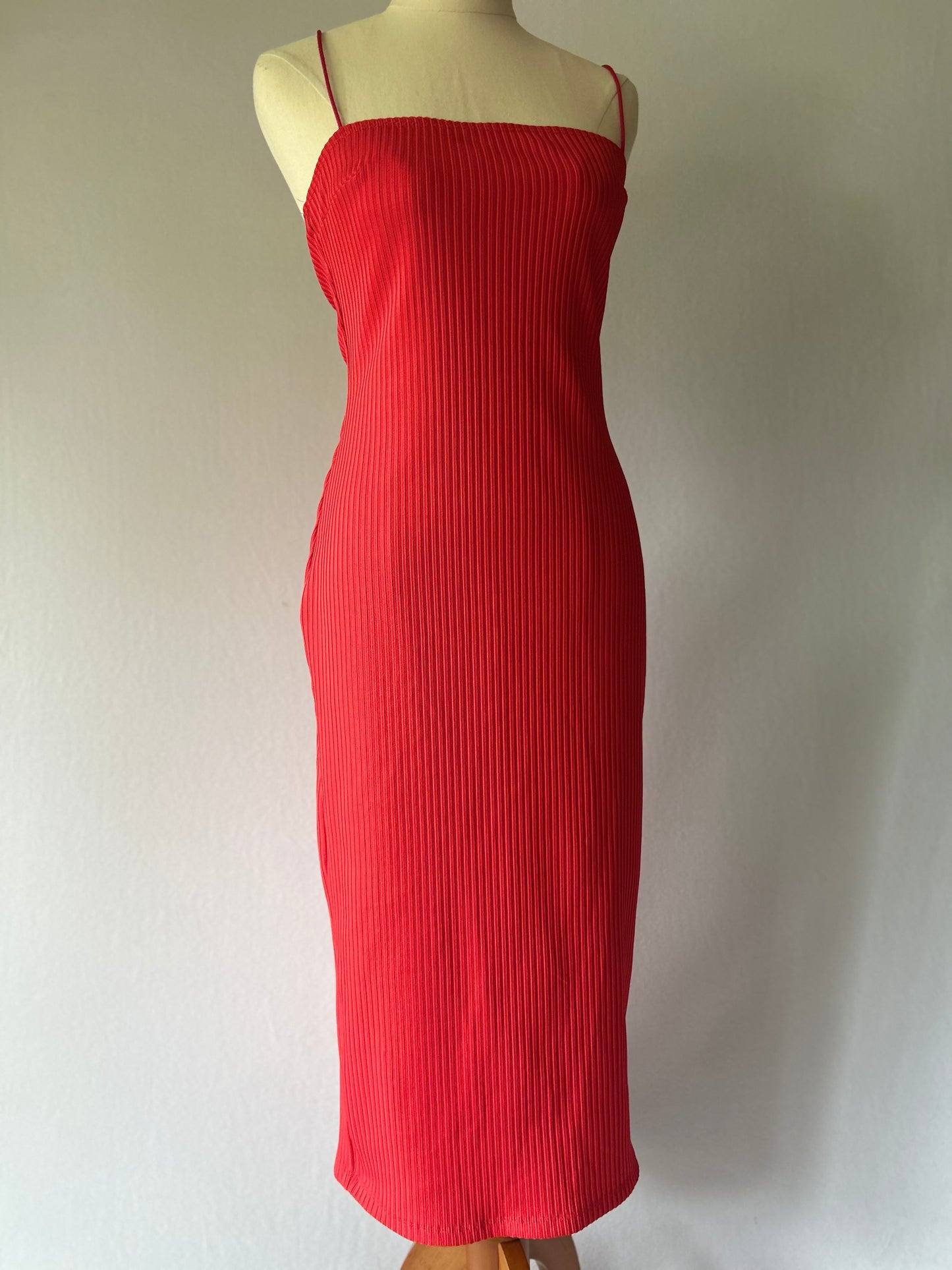 KOOKAÏ Ribbed Midi Slip Dress - Fire Red