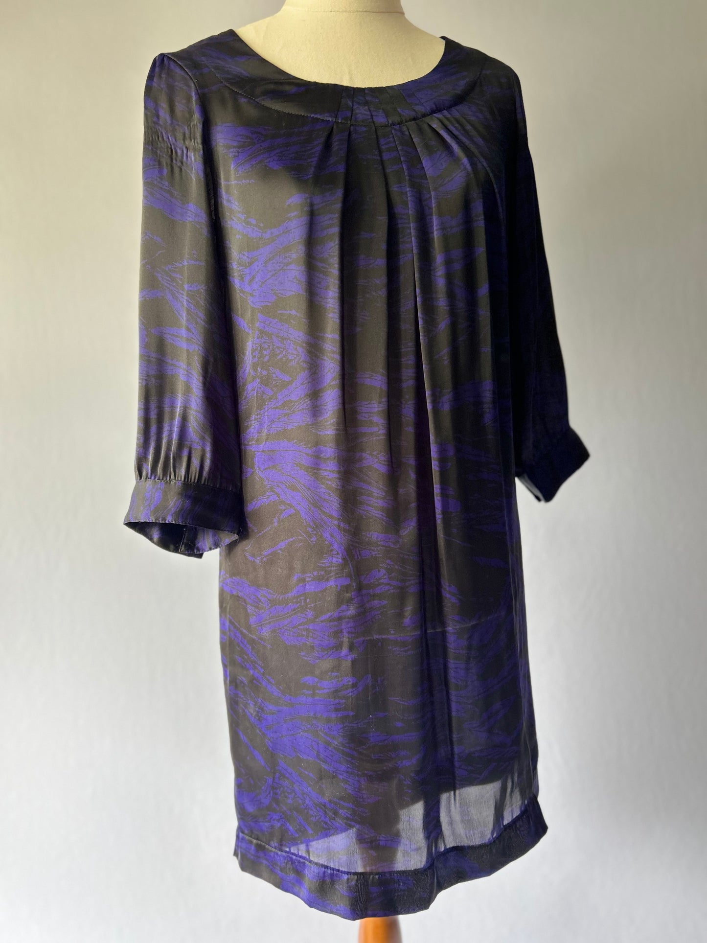 Storm Sheer Black & Purple Dress – Size 6
