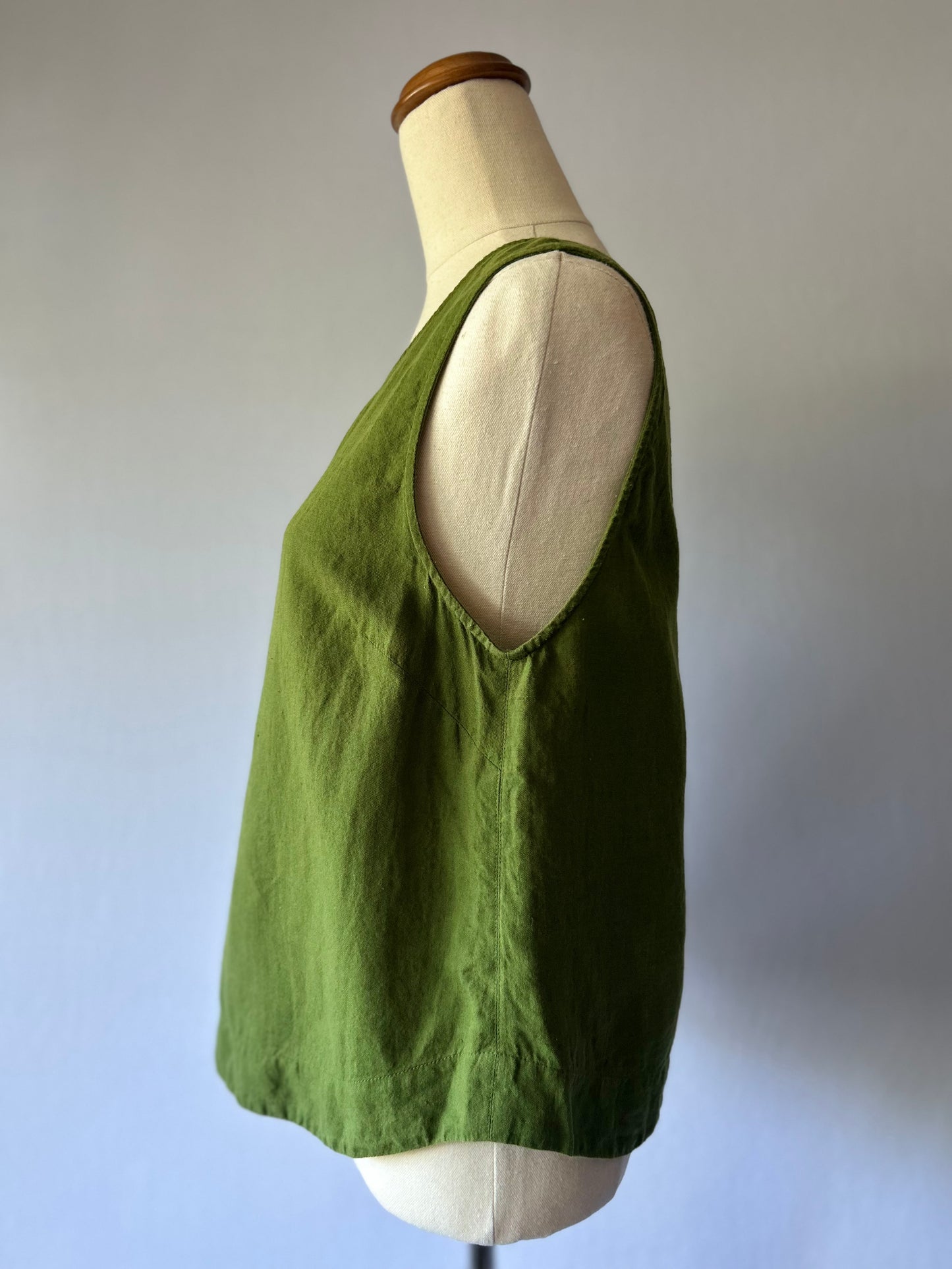 Gorman Green Tank Top – Size 10