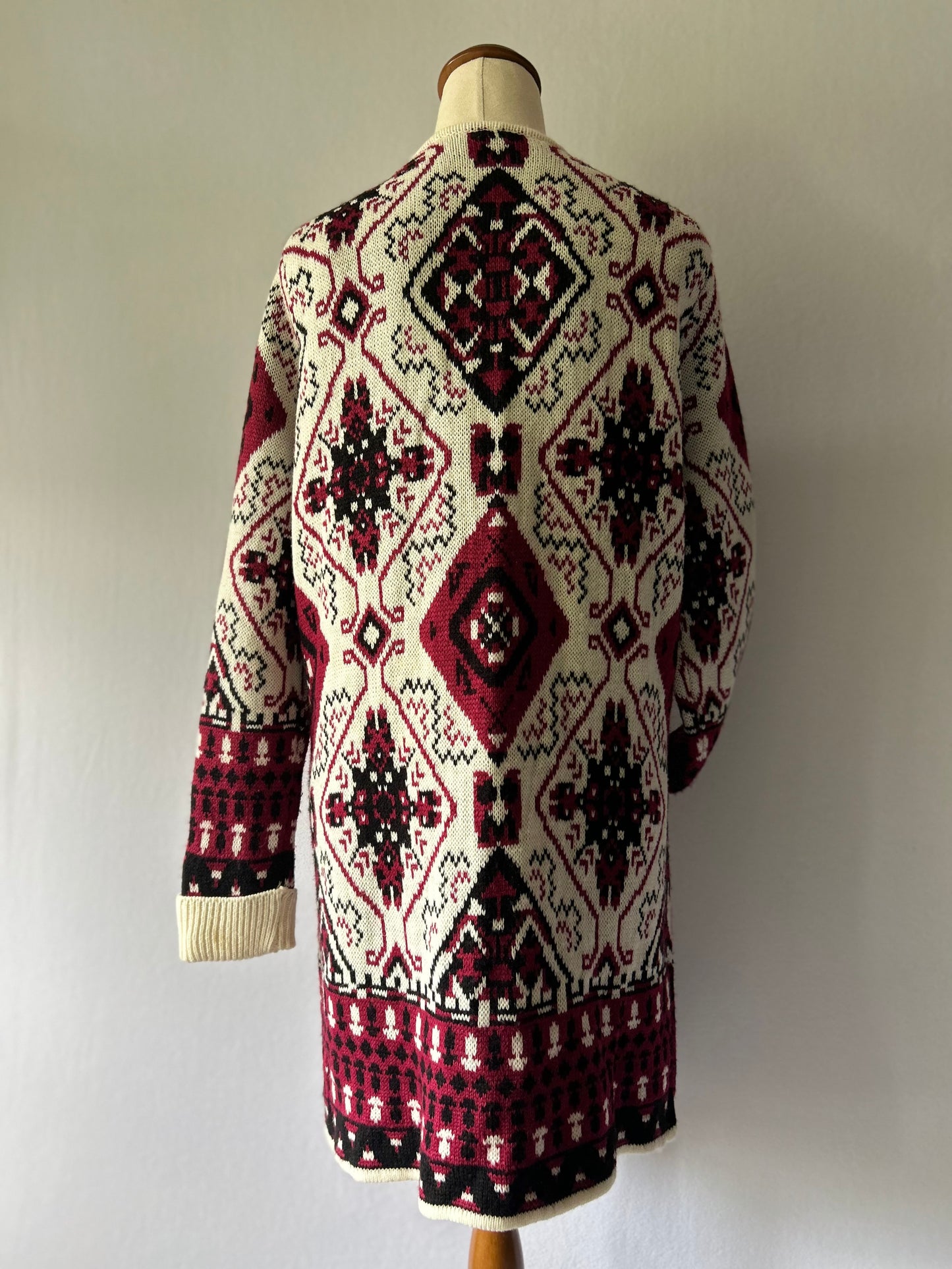 Boho-Chic Geometric Tribal Knit Cardigan – Size XS