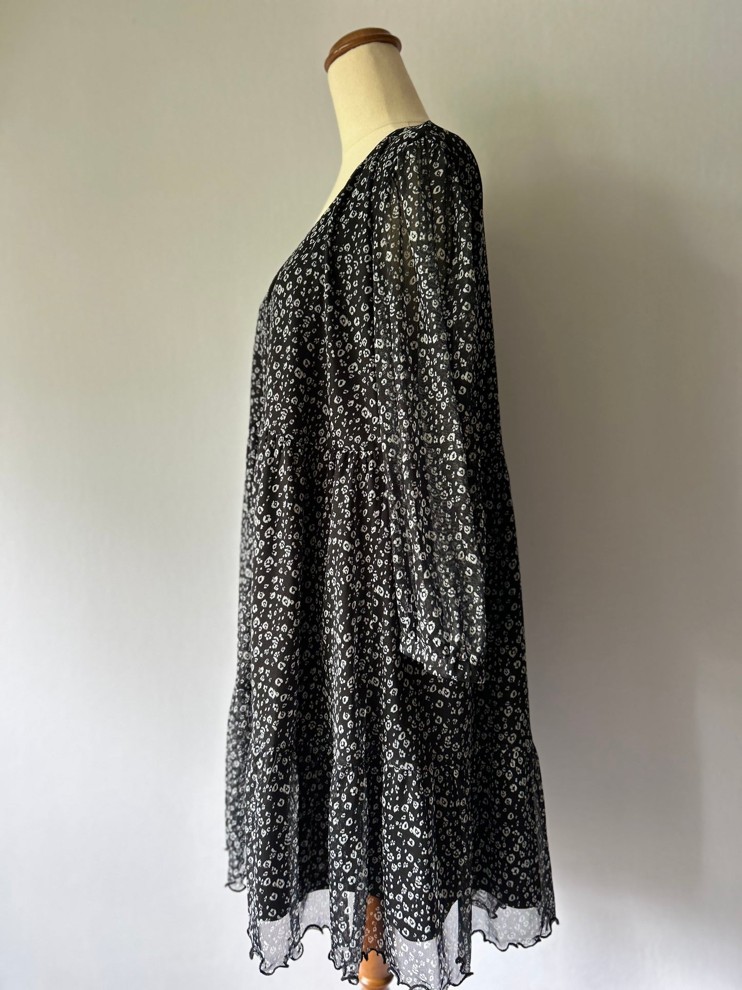 Monochrome Animal Print Tiered Smock Dress – Size 16