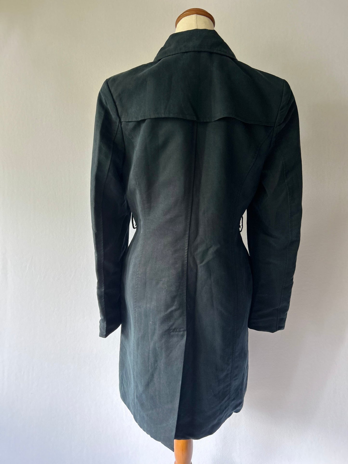 Classic Navy Tailored Blazer – Size M